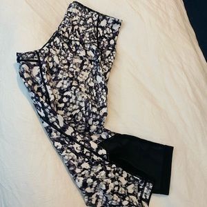 Zella leggings